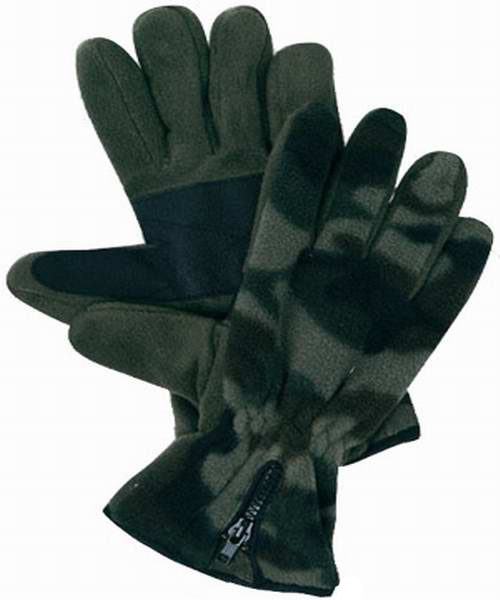 Fleece glove